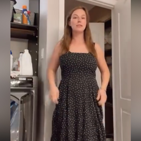 Gap Polka Dotted Spaghetti Strap Maxi Dress Black White Size MEDIUM - Picture 5 of 5